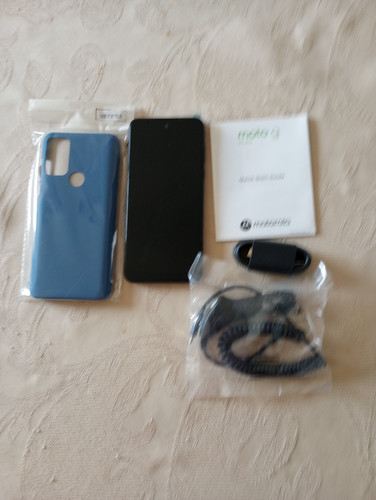 Motorola moto play 2023 - g,